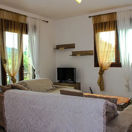 Villa Keli Mansion *