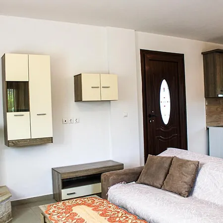 Keli Mansion * Συκιά