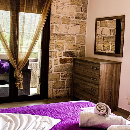 Βίλα Keli Mansion